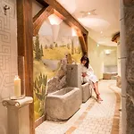 Haller's Posthotel 3*
