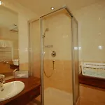 Haller's Posthotel Szálloda 3*