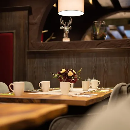 Haller's Posthotel ホテル