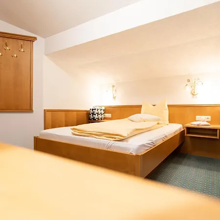 Haller's Posthotel 3*