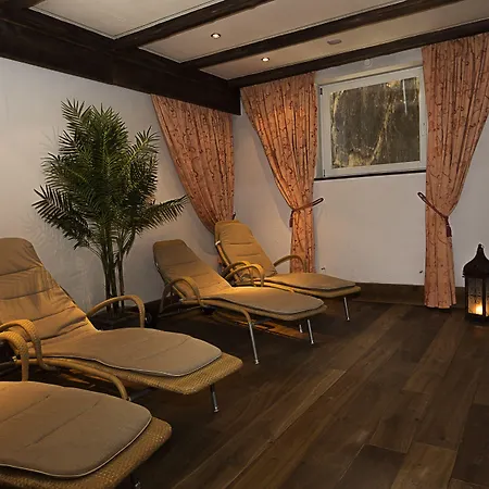 Haller's Posthotel ホテル 3*
