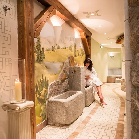 Haller's Posthotel 3*